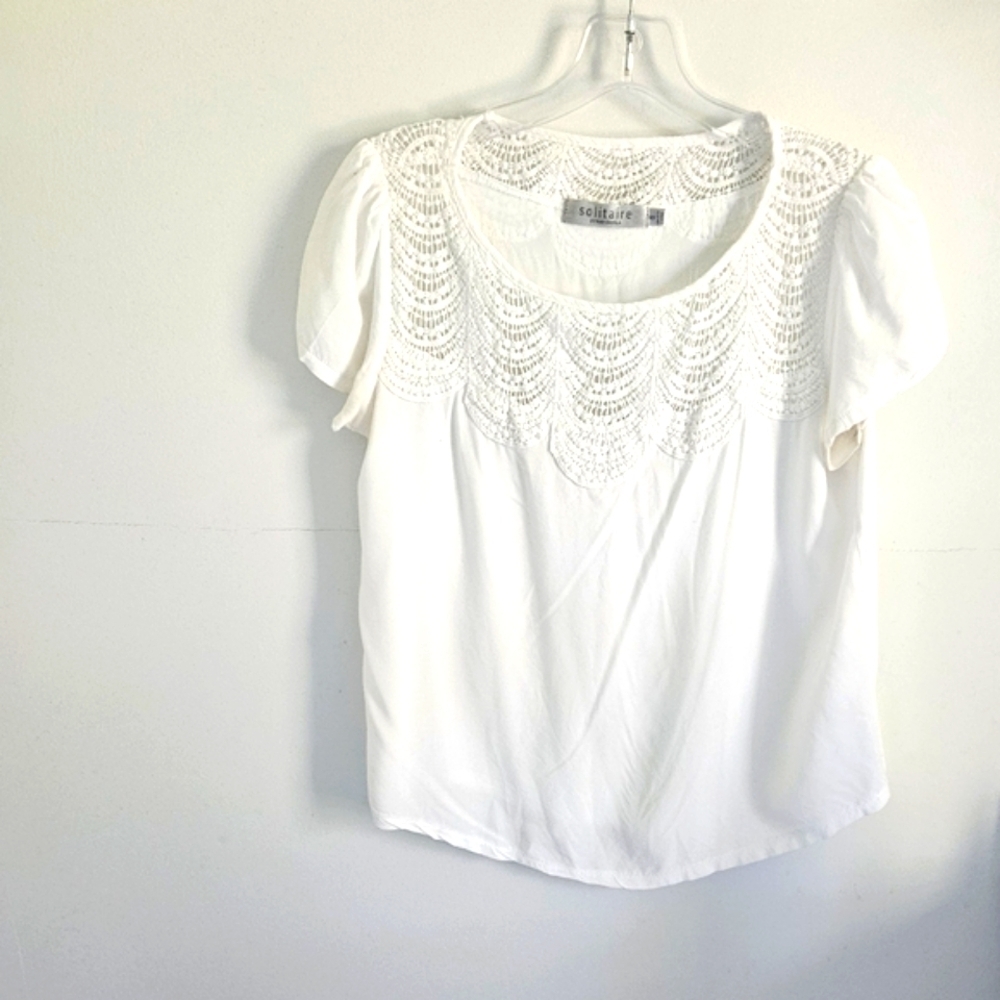 Solitaire lace bodice top white